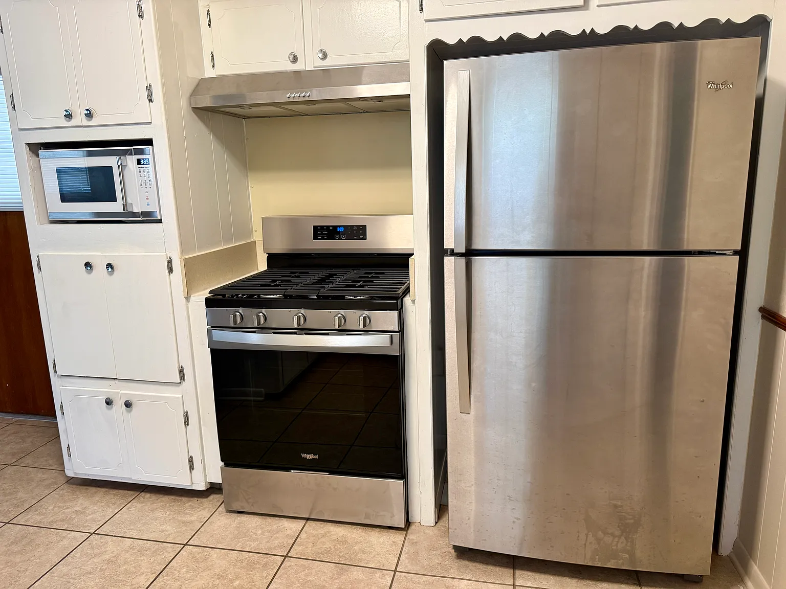 3 bed, 1204 sqft, $1,750 — Photo 4