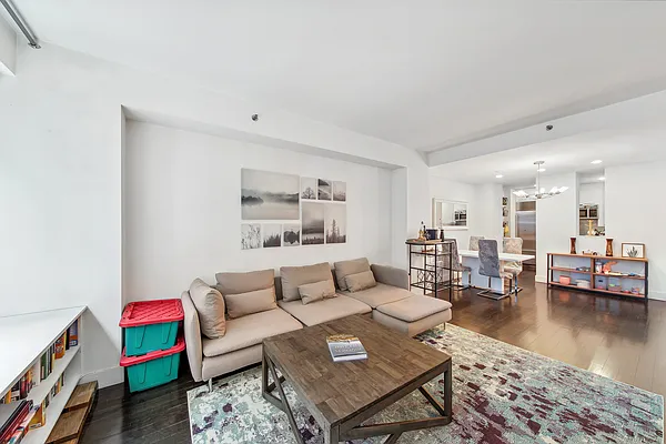 Sold by Modern Spaces | media 3