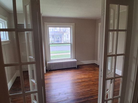 2nd image of 47 S Main St #A