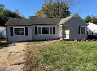 520 Margaret Dr, Statesville, NC 28677