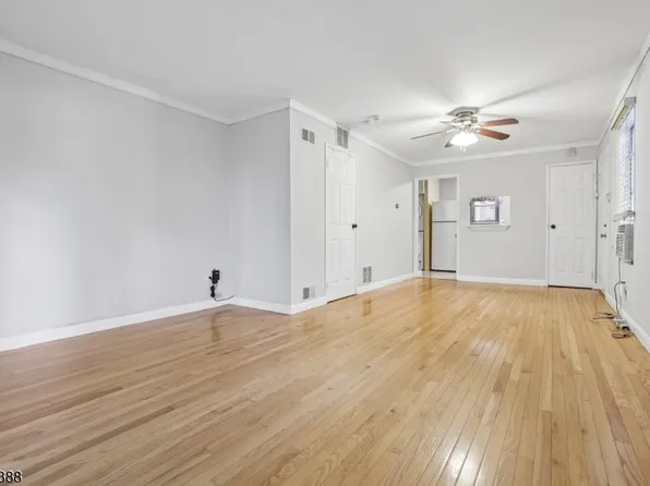 2 Cottage Pl #1, Morristown Town, NJ 07960