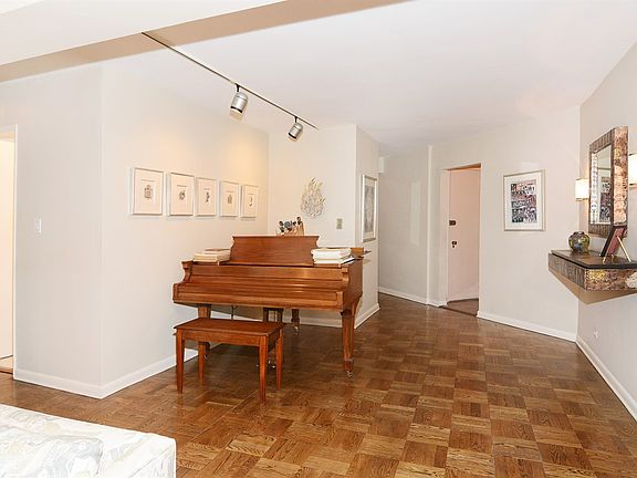 5th image of 2465 Palisade Ave APT 3C