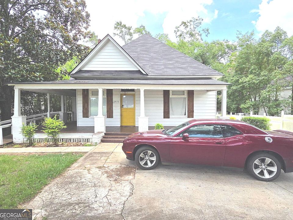 1st image of 2036 S Main St