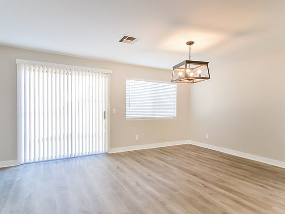 5th image of 7408 Flat Rock St