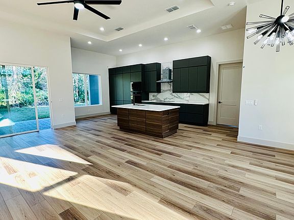 2nd image of 31 Sea Breeze Trl