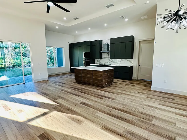 31 Sea Breeze Trl — Photo 2