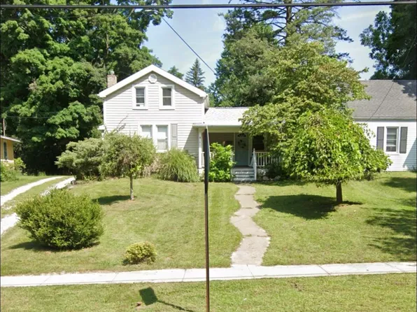 19 State St, Hillsdale, MI 49242