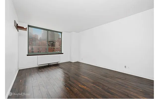 Sold by Douglas Elliman | media 18