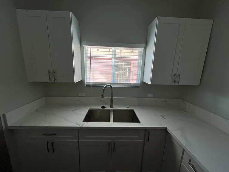 224 E 65th St — Photo 17
