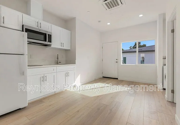 22332 Bonita Ct — Photo 1