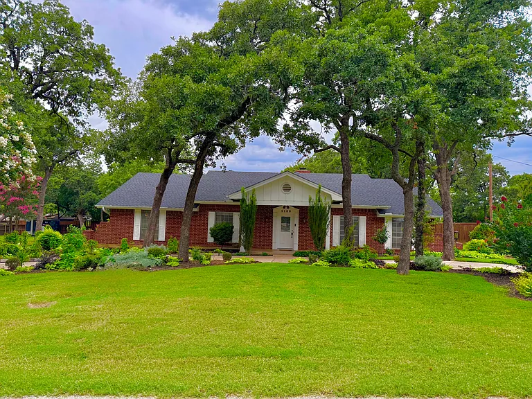 5100 Oak Timbers Ct — Photo 12