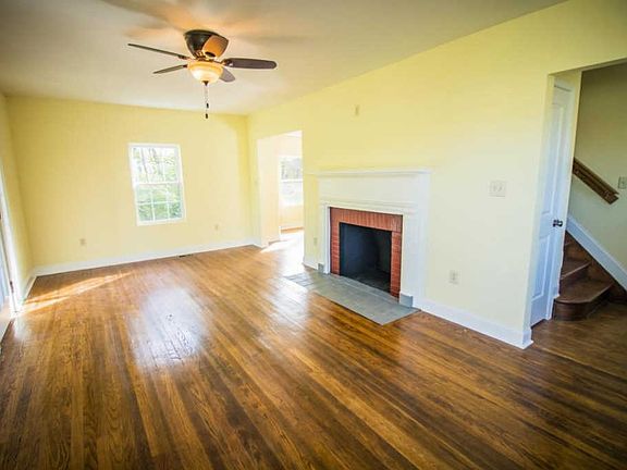 4th image of 5801 Woodale Dr
