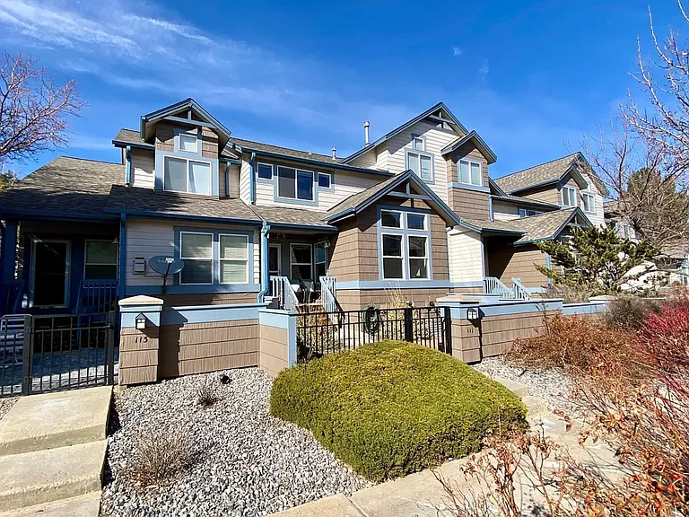 111 Rowena Pl #1 — Photo 23