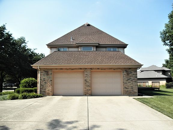 3rd image of 1220 Buell Ct