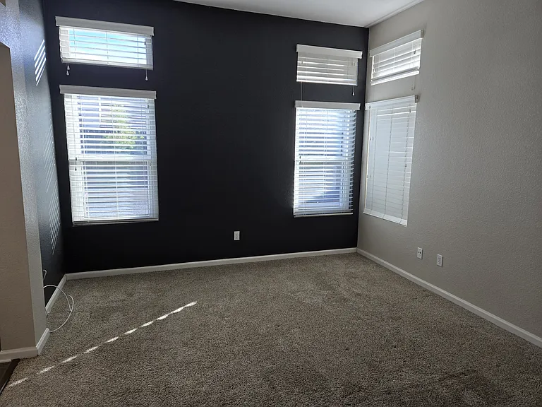 2428 Stefanie Dr — Photo 19