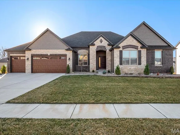 504 Coppice Ct, Wentzville, MO 63385