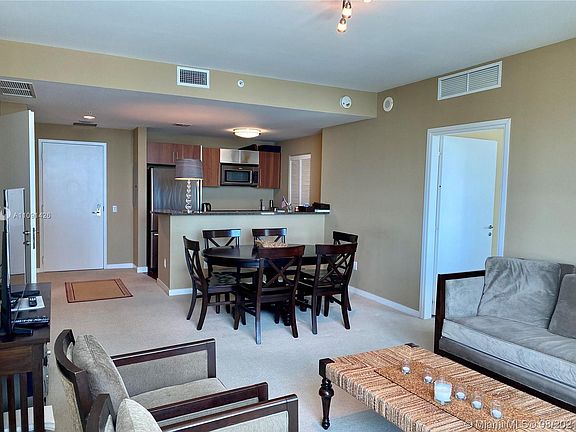 5th image of 300 Biscayne Blvd #T-1612