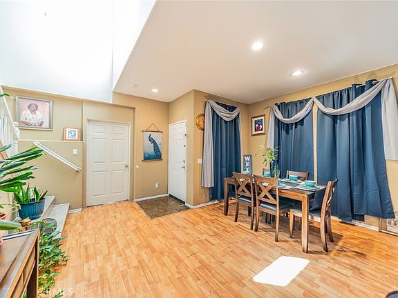 5th image of 855 Browning Ct