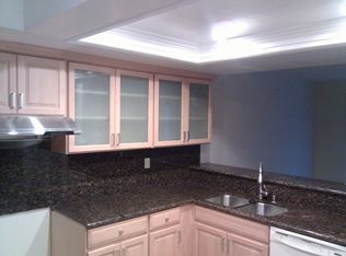 1307 Red Oak Ct, Pinole, CA