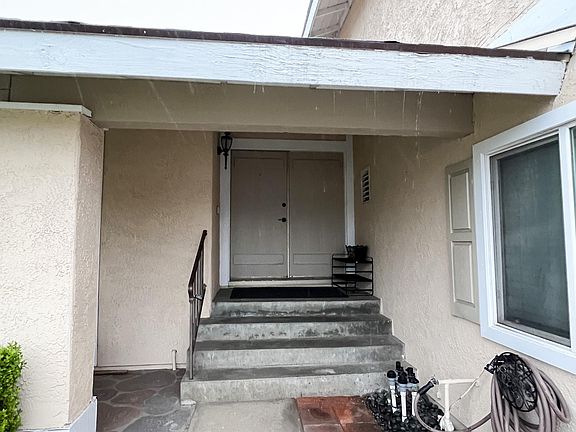 4th image of 2602 S Dover Pl