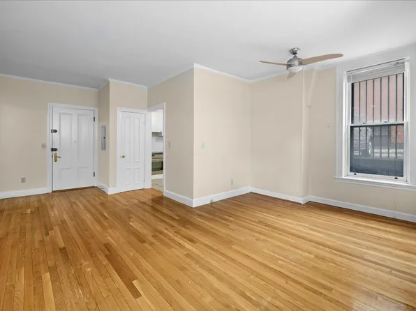 274 Clarendon St APT 10, Boston, MA 02116