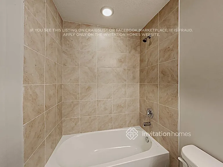 268 NW Bayshore Blvd — Photo 16