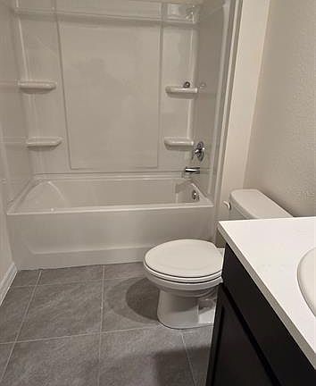 2nd image of 10324 SE 161st St