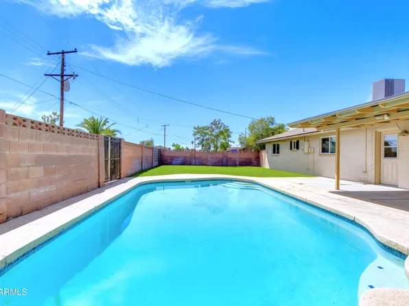 537 E LAGUNA Drive, Tempe, AZ 85282