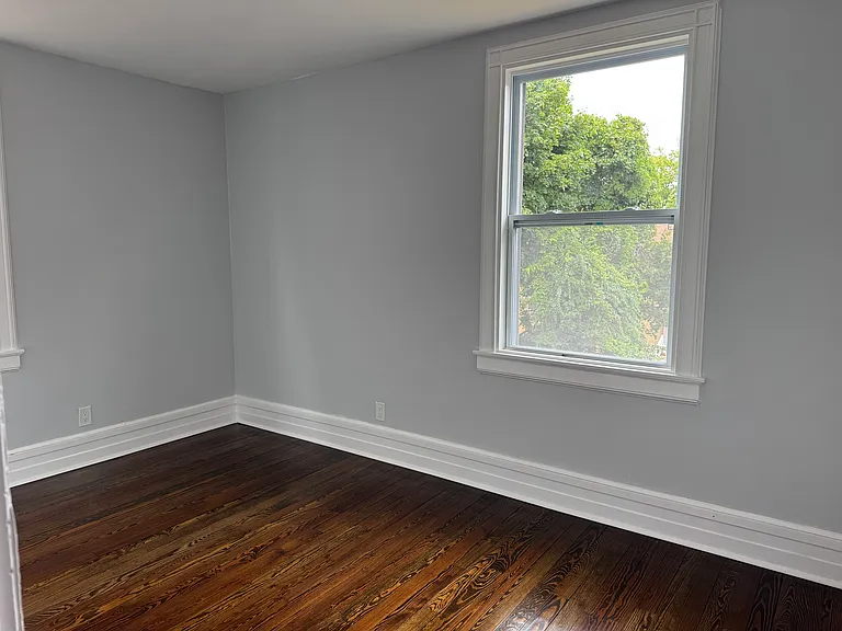 410 Willow St — Photo 16