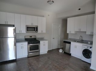 1447 W 17th St #1R5, Chicago, IL 60608