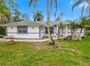 1090 24th Ave NE, Naples, FL 34120