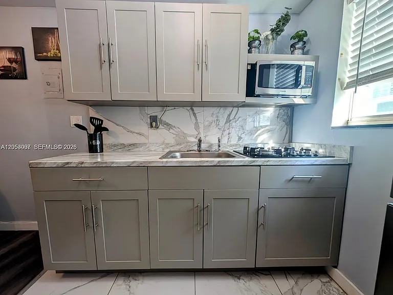 1446 Ocean Dr #44 — Photo 9