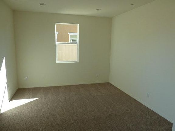 3rd image of 14407 Mountain Ave