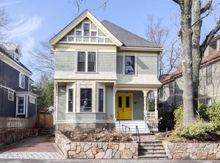 19 Edgehill Rd, Brookline, MA 02445