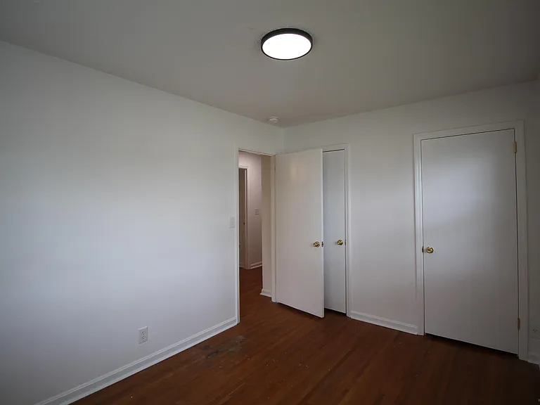 2015 Garden Springs Dr — Photo 10
