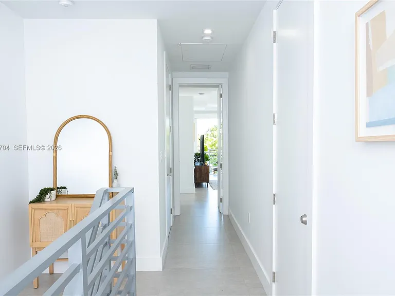 3524 SW 25th Ter — Photo 19