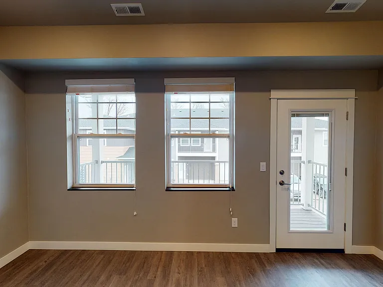 Maple Wood Townhomes — Photo 58