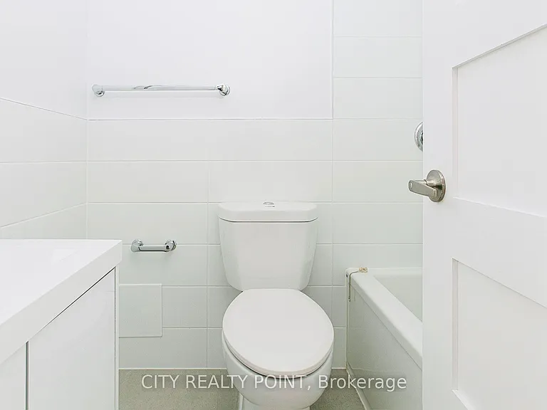 666 Spadina Ave #1007 — Photo 8