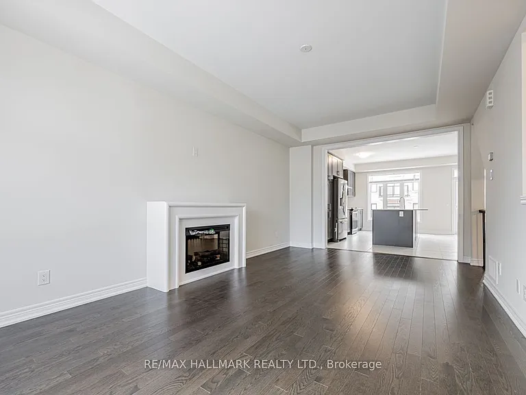 91 Elkington Cres — Photo 5