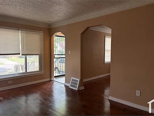 13799 Wadsworth St — Photo 3