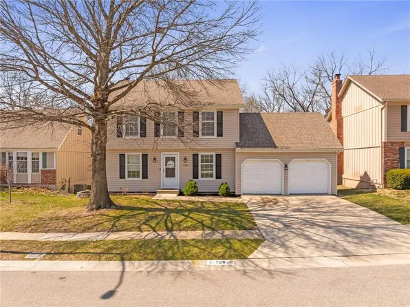 7216 Rene St, Shawnee, KS 66216