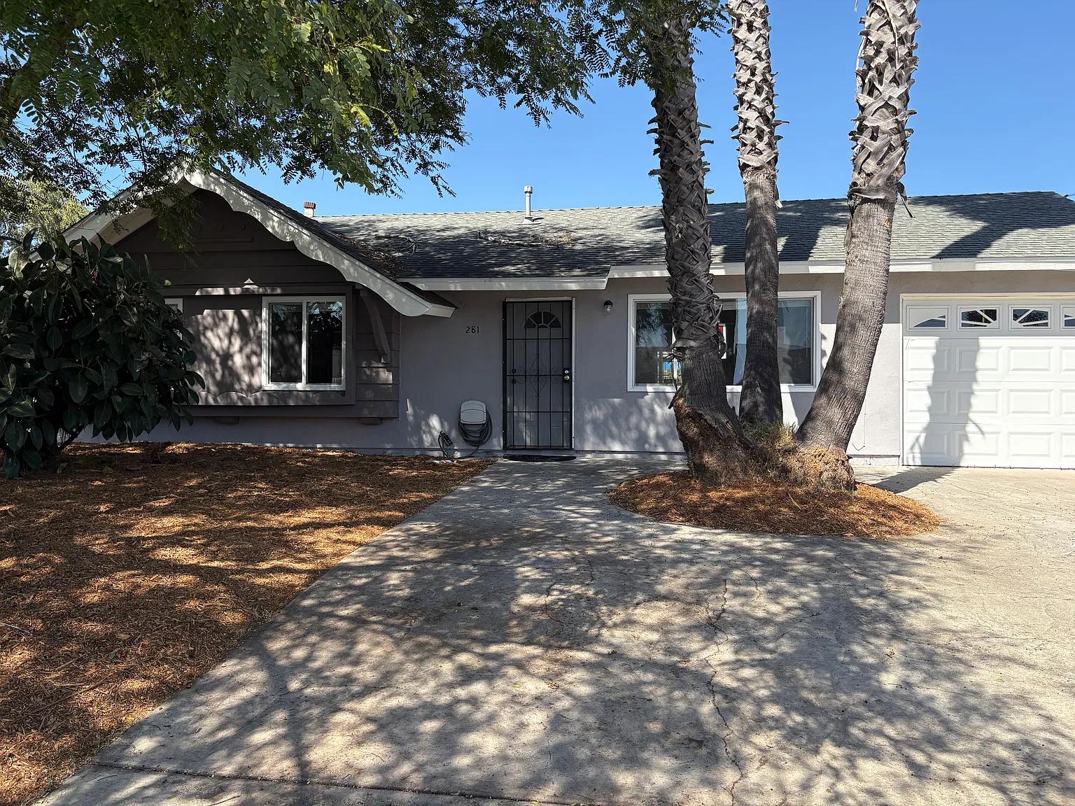 3 bed, 1.5 bath, 1014 sqft, $3,675 — Photo 2