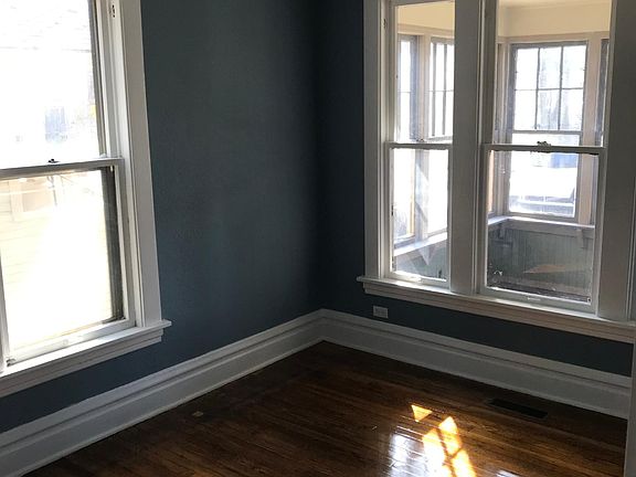 front room Driveway side - Bedroom/Office/Living room space