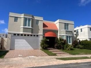 Mar Caspio M 6 Paseo, Dorado, PR 00646