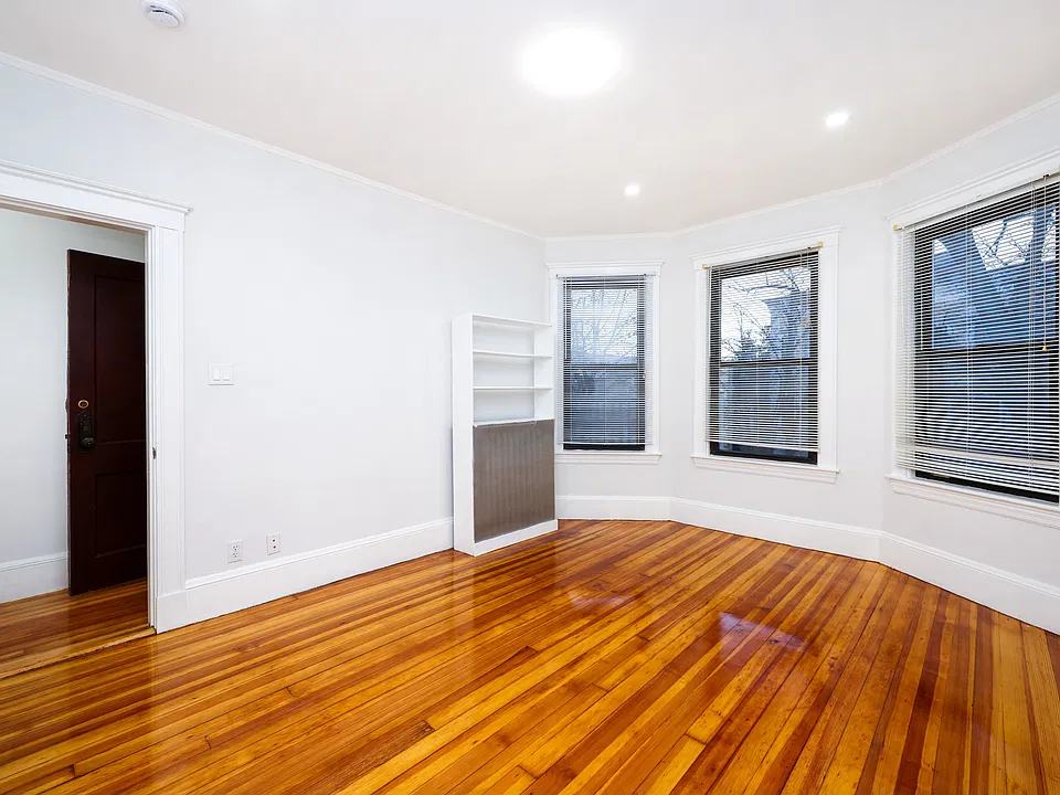 121 Browne St #3