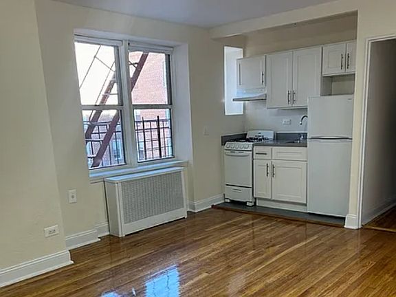 3rd image of 621 Avenue Z APT 5F