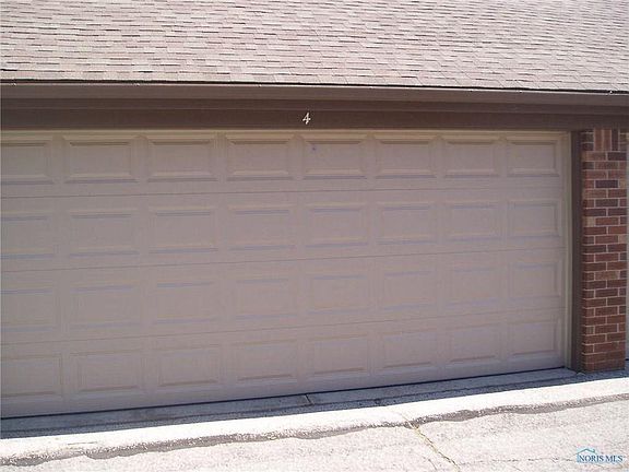 2-Car Garage