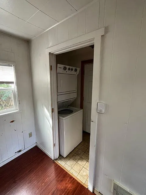 Cute home in Lincoln City — Photo 4