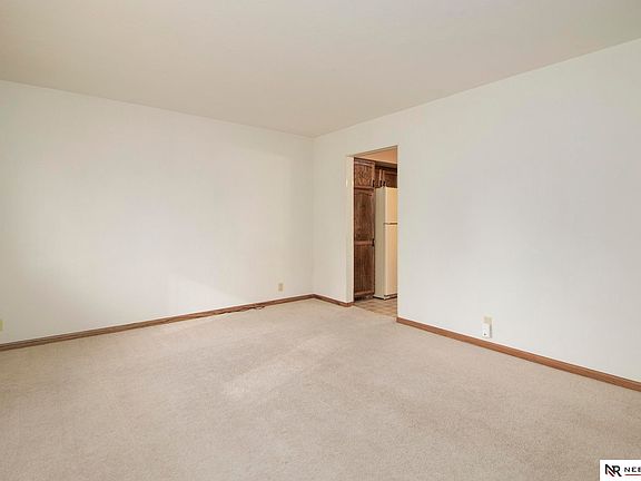 3rd image of 7240 Garland St