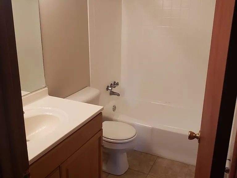 2613 Skeels Ave — Photo 5